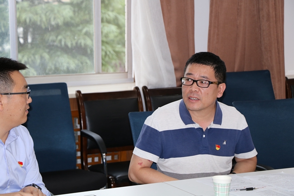 f7183a75f85144dfad0a934f1e6c740b.jpg 副经理宋怀波讲话.jpg