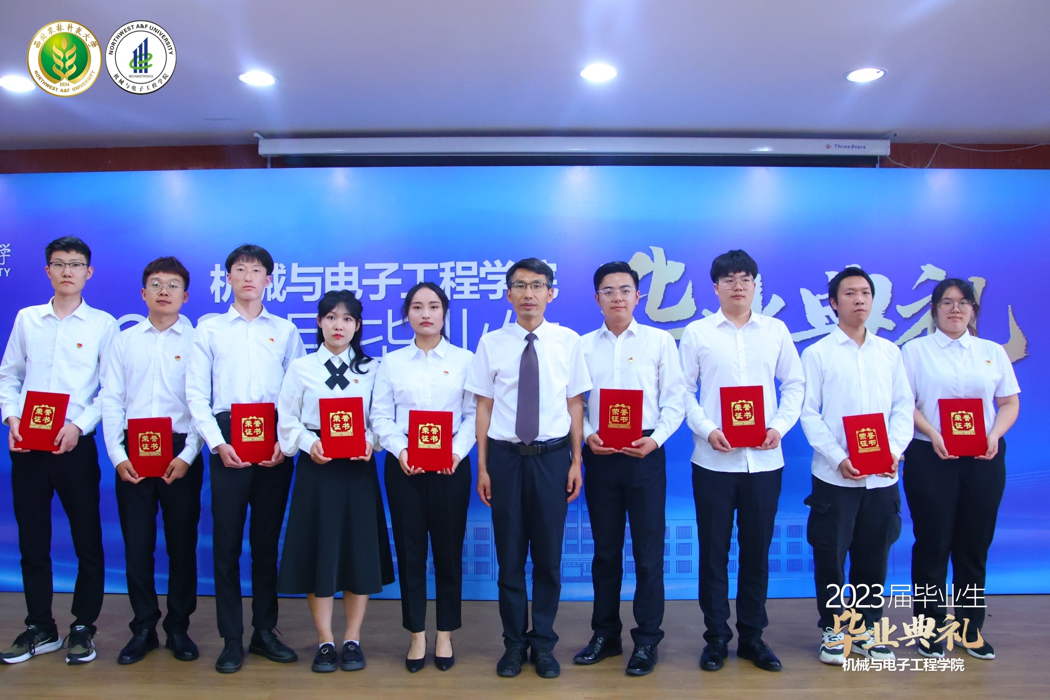 19234162a606499c84abc419552f521d.jpg 19234162a606499c84abc419552f521d.jpg